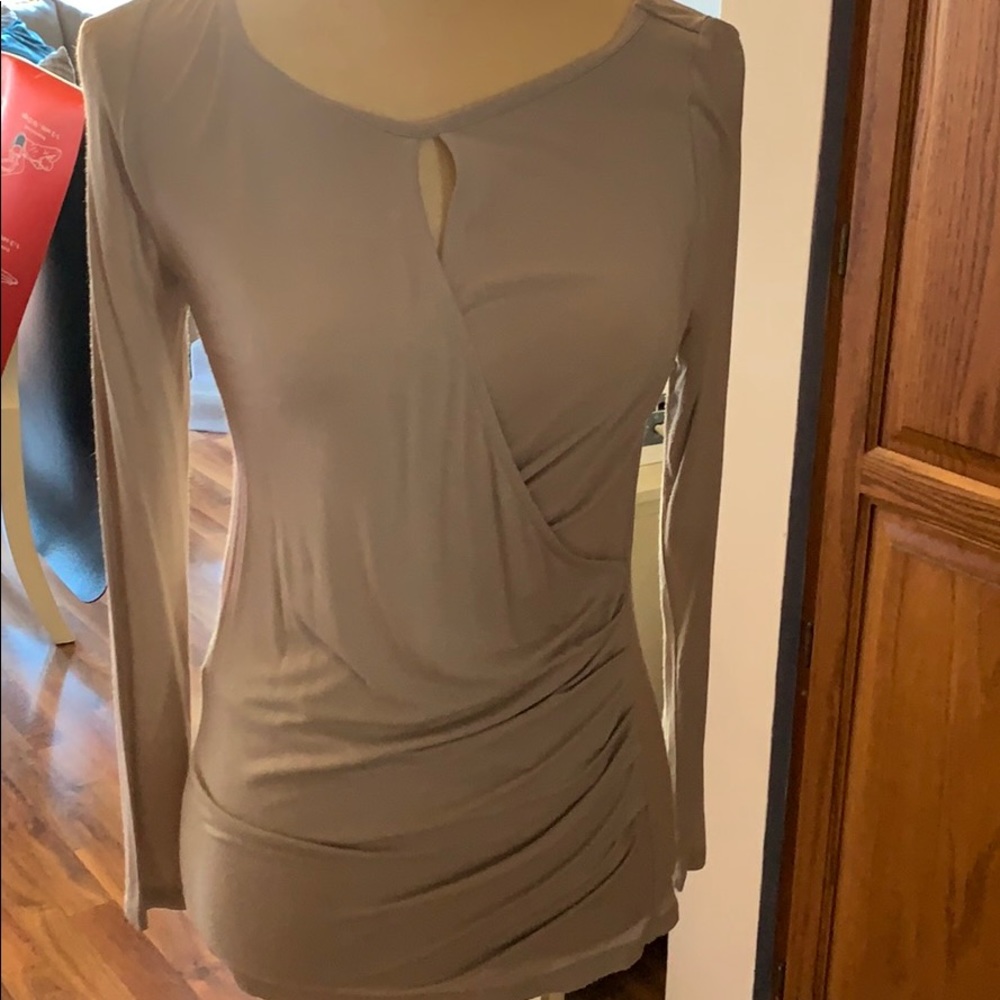 Ann Taylor Shirt. Taupe. Size Petite Small.